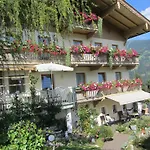 Neurauthof Gæstehus 4*