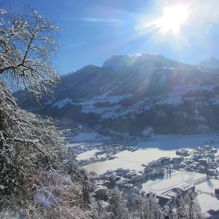 בית הארחה Neurauthof 4*