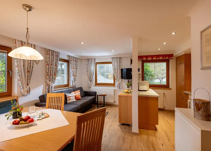 Guest house Neurauthof 4*